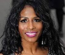 sinitta-singer-hollywood-05032014